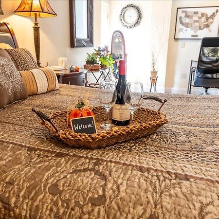 College Park-Orlando 5Star Villa Oasis - Home Away From Home - Quiet Neighborhood-Private Botanical Courtyard - Mins From Eola,Dt, Winter Park - Free Parking & Ev Plug In Dış mekan fotoğraf