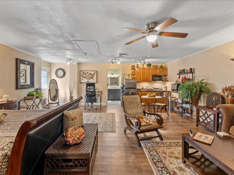 College Park-Orlando 5Star Villa Oasis - Home Away From Home - Quiet Neighborhood-Private Botanical Courtyard - Mins From Eola,Dt, Winter Park - Free Parking & Ev Plug In Dış mekan fotoğraf